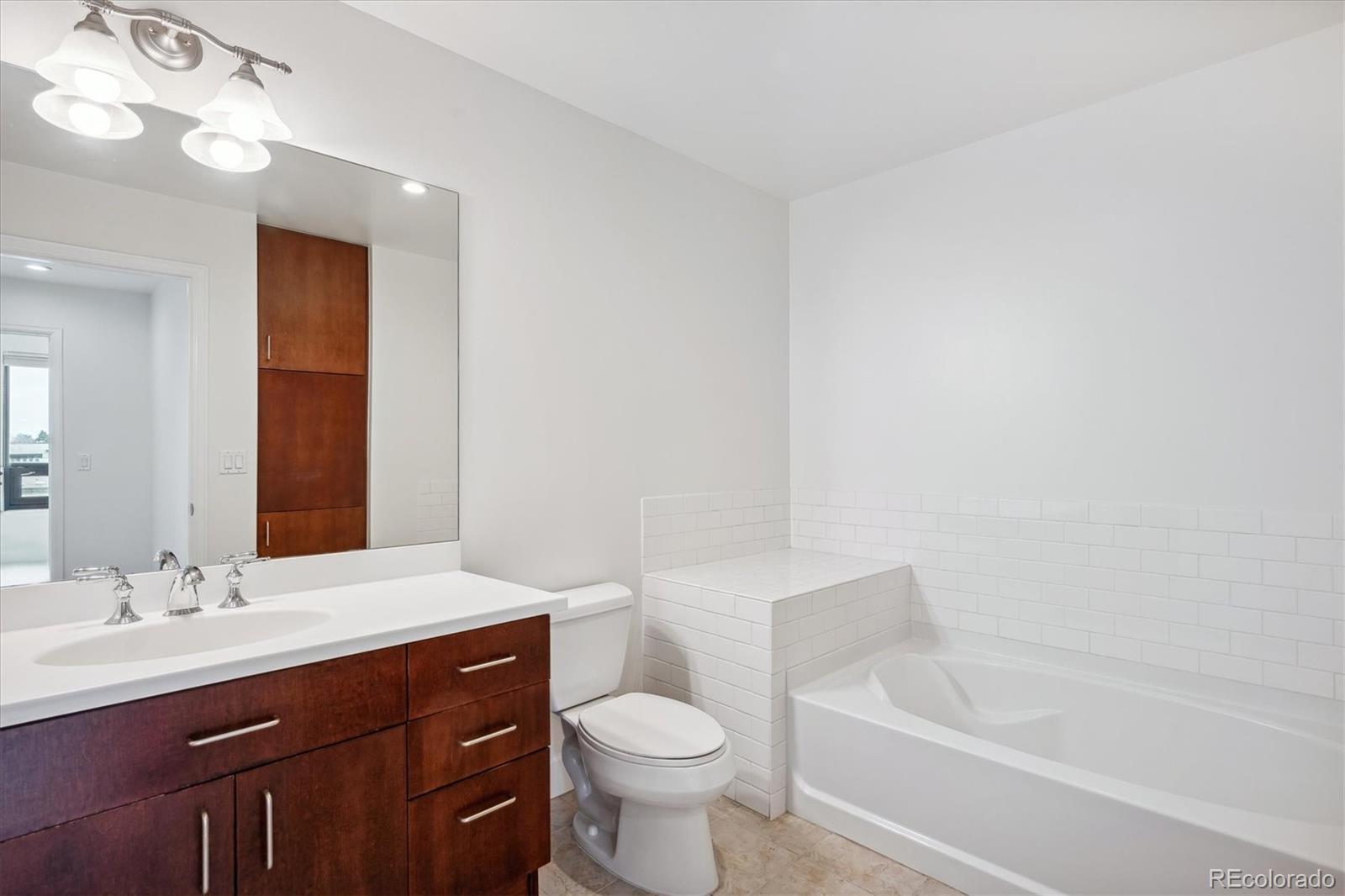 MLS Image #11 for 2990 e 17th avenue 803,denver, Colorado