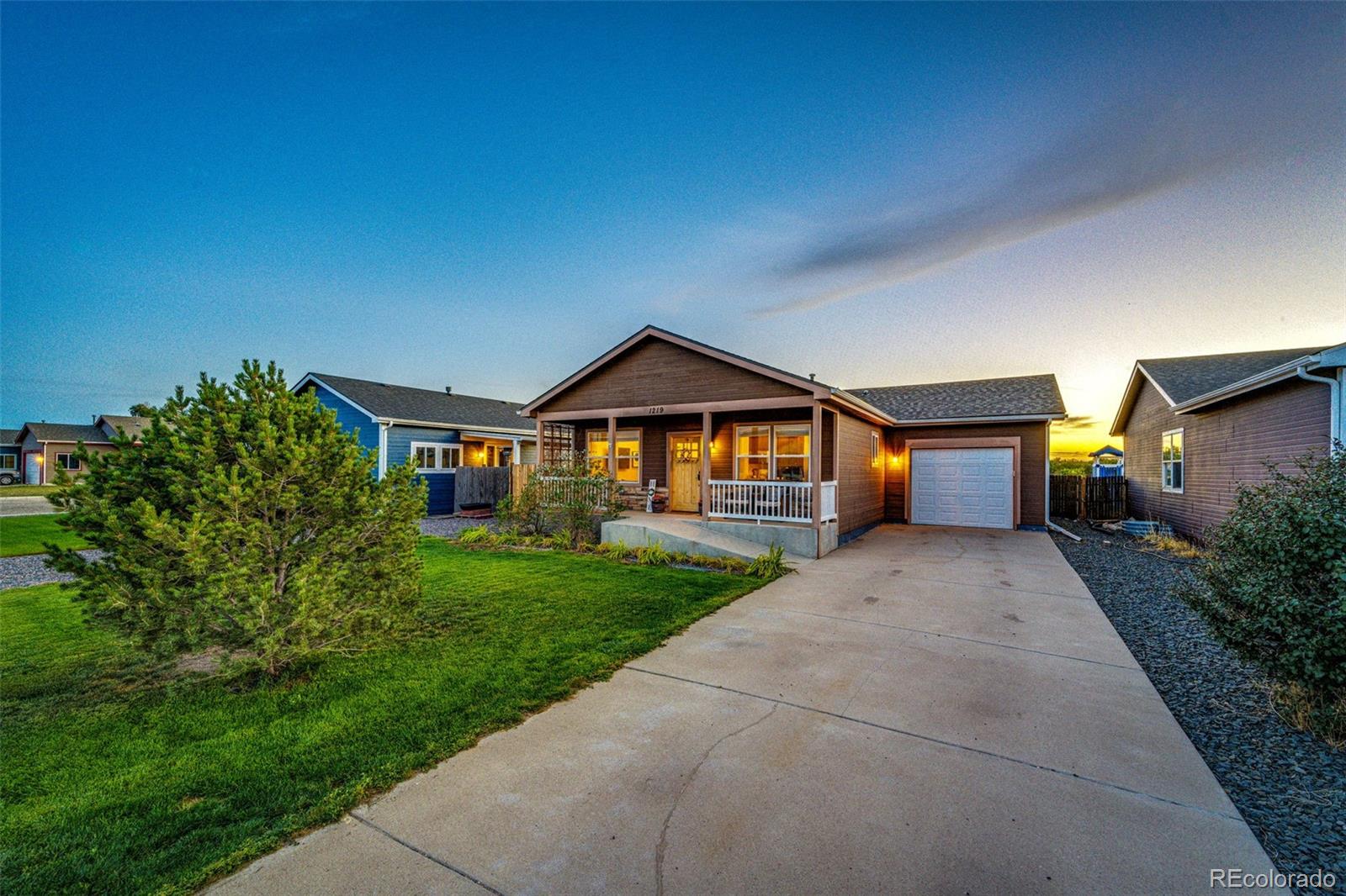 MLS Image #1 for 1219  4th avenue,deer trail, Colorado