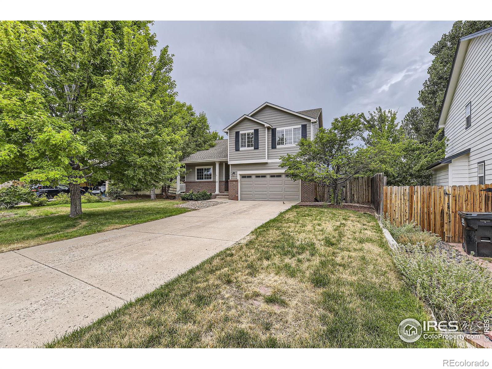 MLS Image #2 for 820  whispering oak drive,castle rock, Colorado