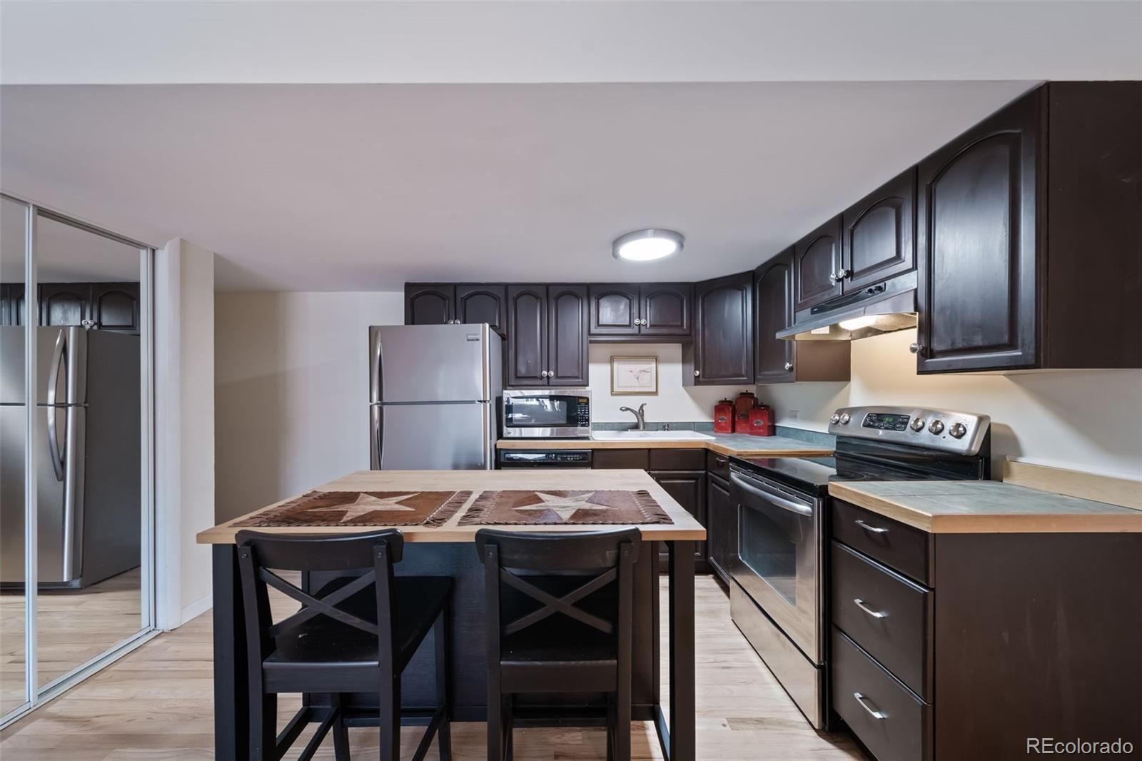 MLS Image #6 for 33 n corona street 205,denver, Colorado