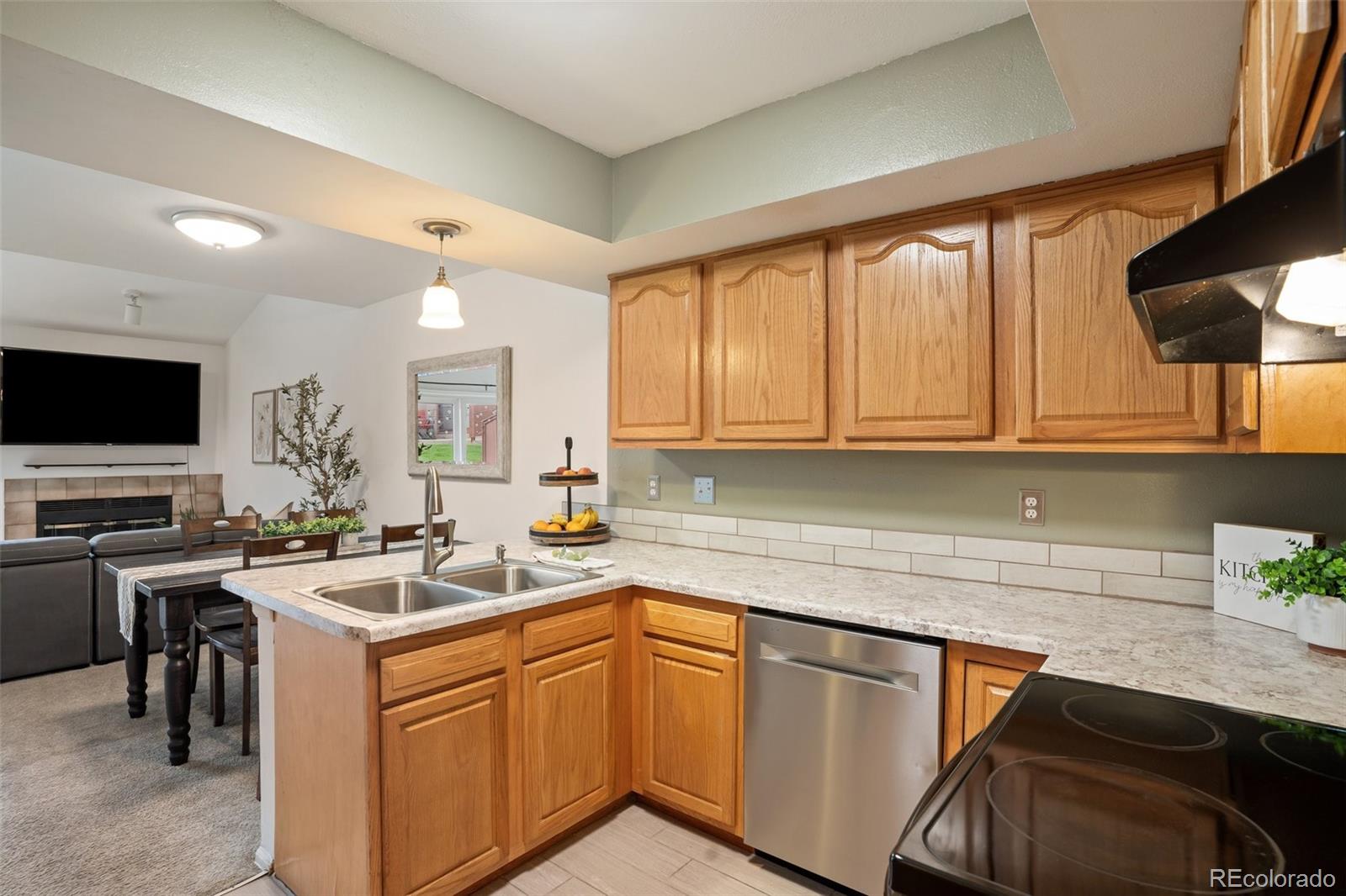 MLS Image #8 for 1237  holland park boulevard,colorado springs, Colorado