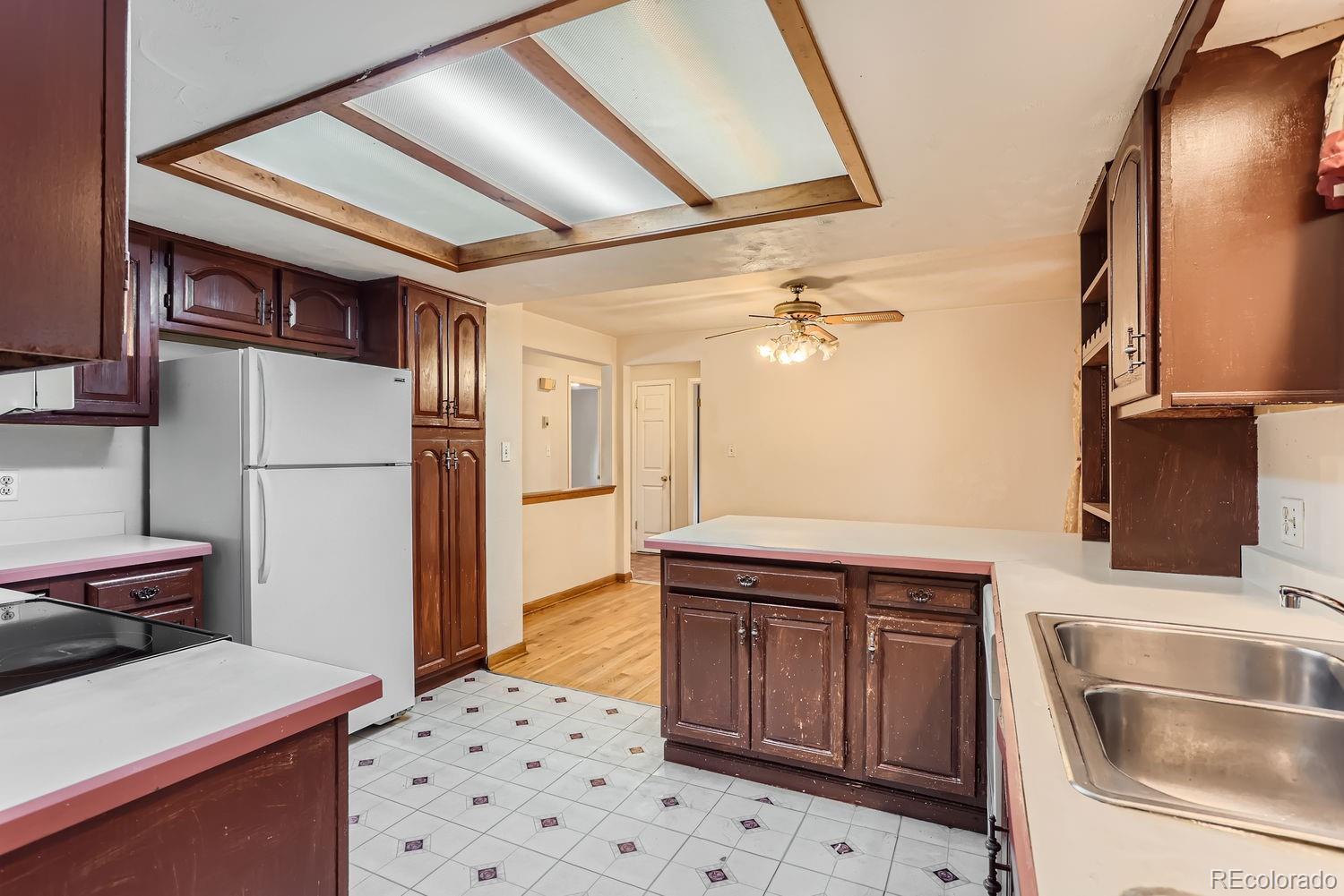 MLS Image #4 for 12151 e alaska place,aurora, Colorado