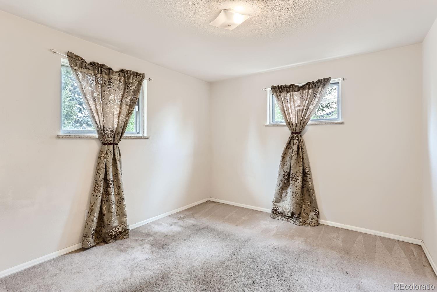 MLS Image #5 for 12151 e alaska place,aurora, Colorado