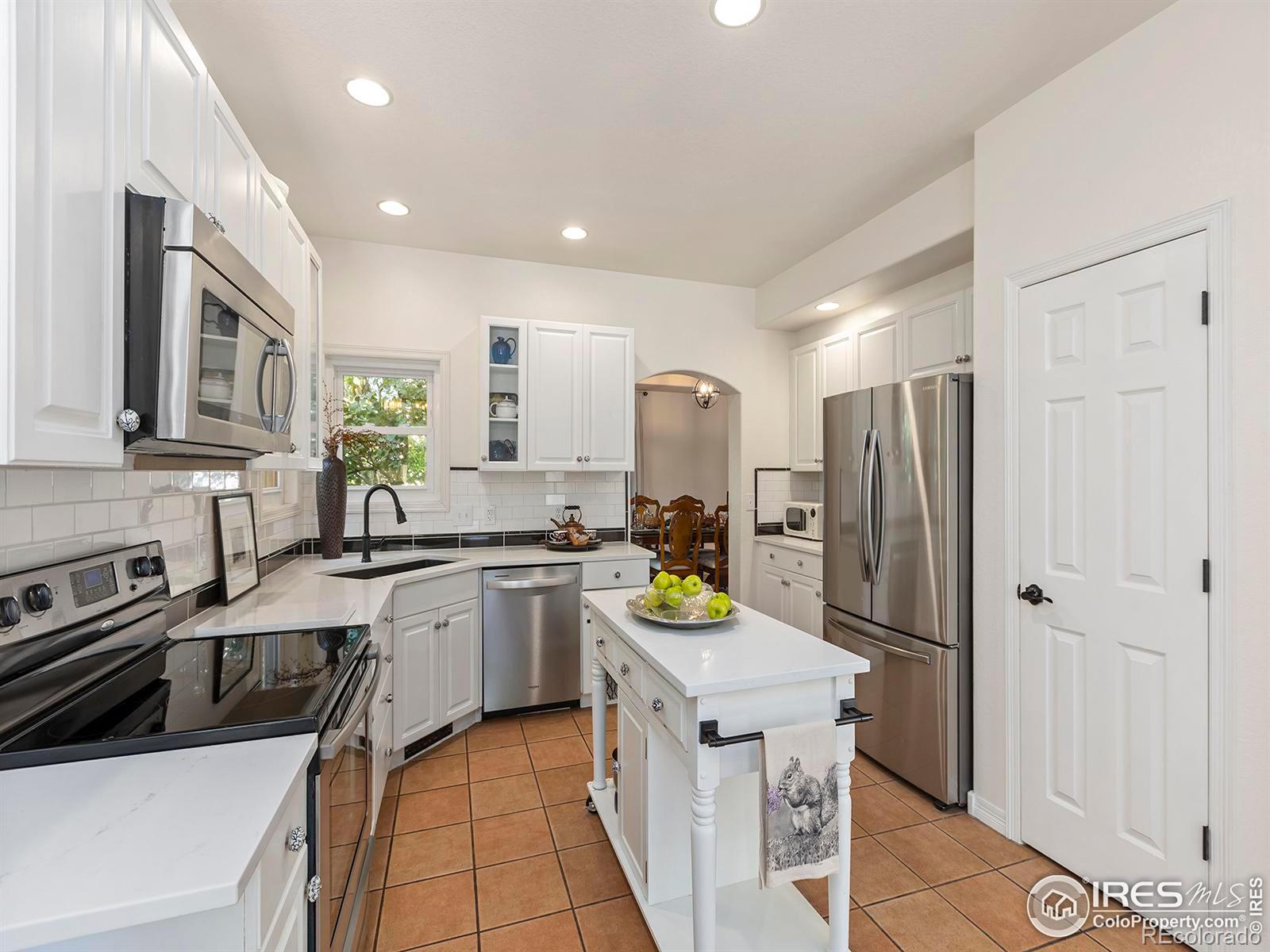 MLS Image #10 for 5105  nelson court,fort collins, Colorado