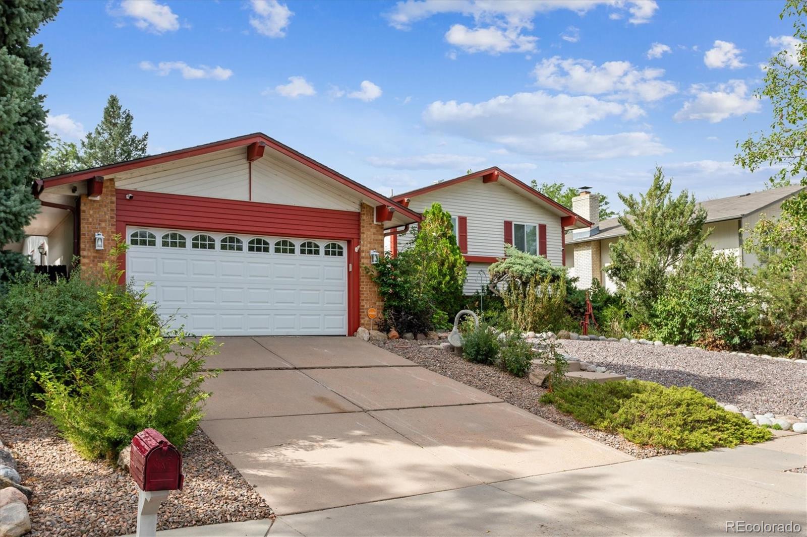 MLS Image #2 for 12150 e arizona drive,aurora, Colorado