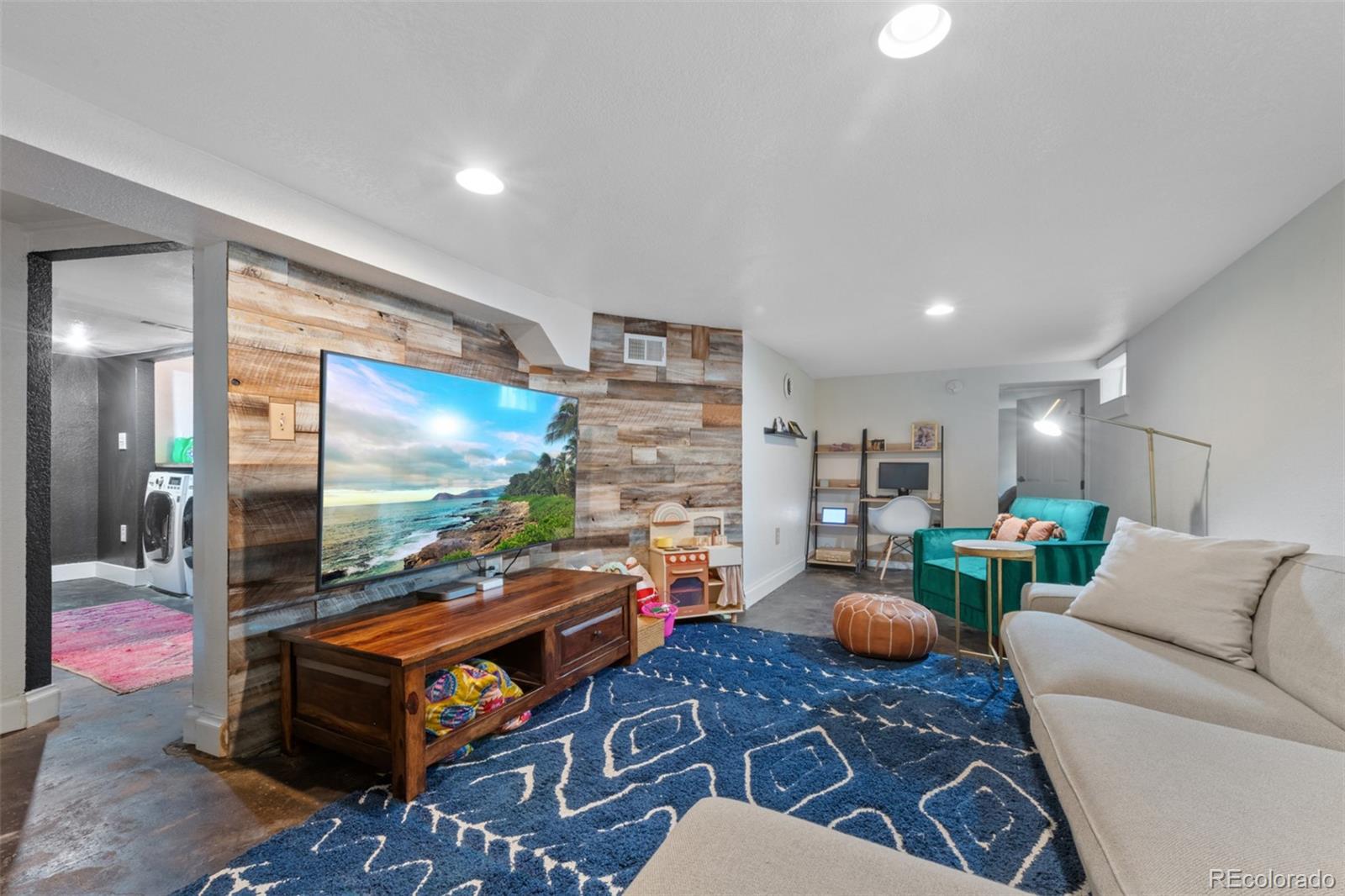 MLS Image #21 for 3144 n gaylord street,denver, Colorado