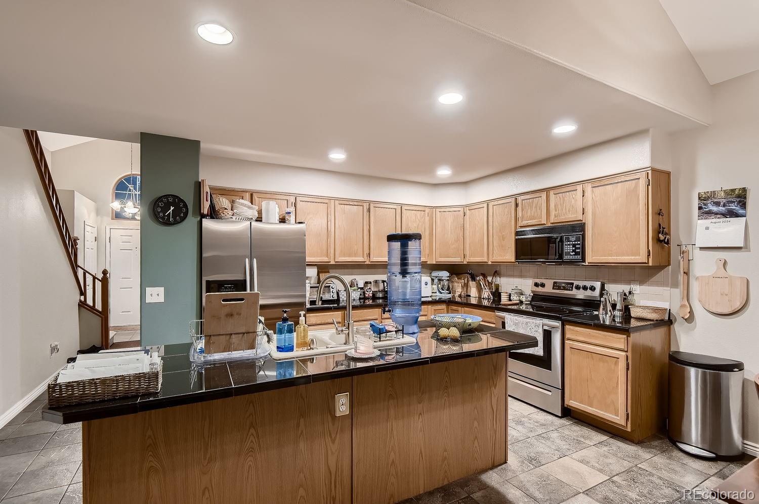 MLS Image #9 for 4005 s sable way,aurora, Colorado