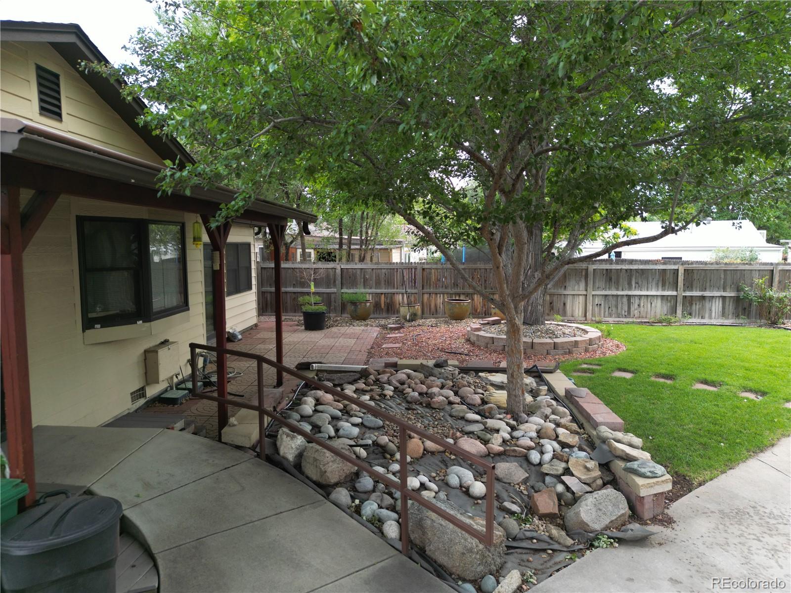 MLS Image #23 for 1325 s vrain street,denver, Colorado