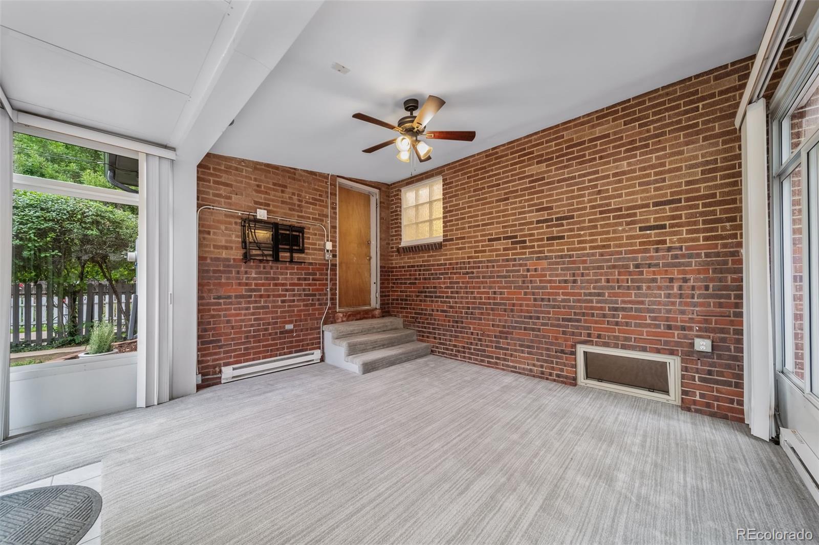 MLS Image #26 for 635  elm street,denver, Colorado