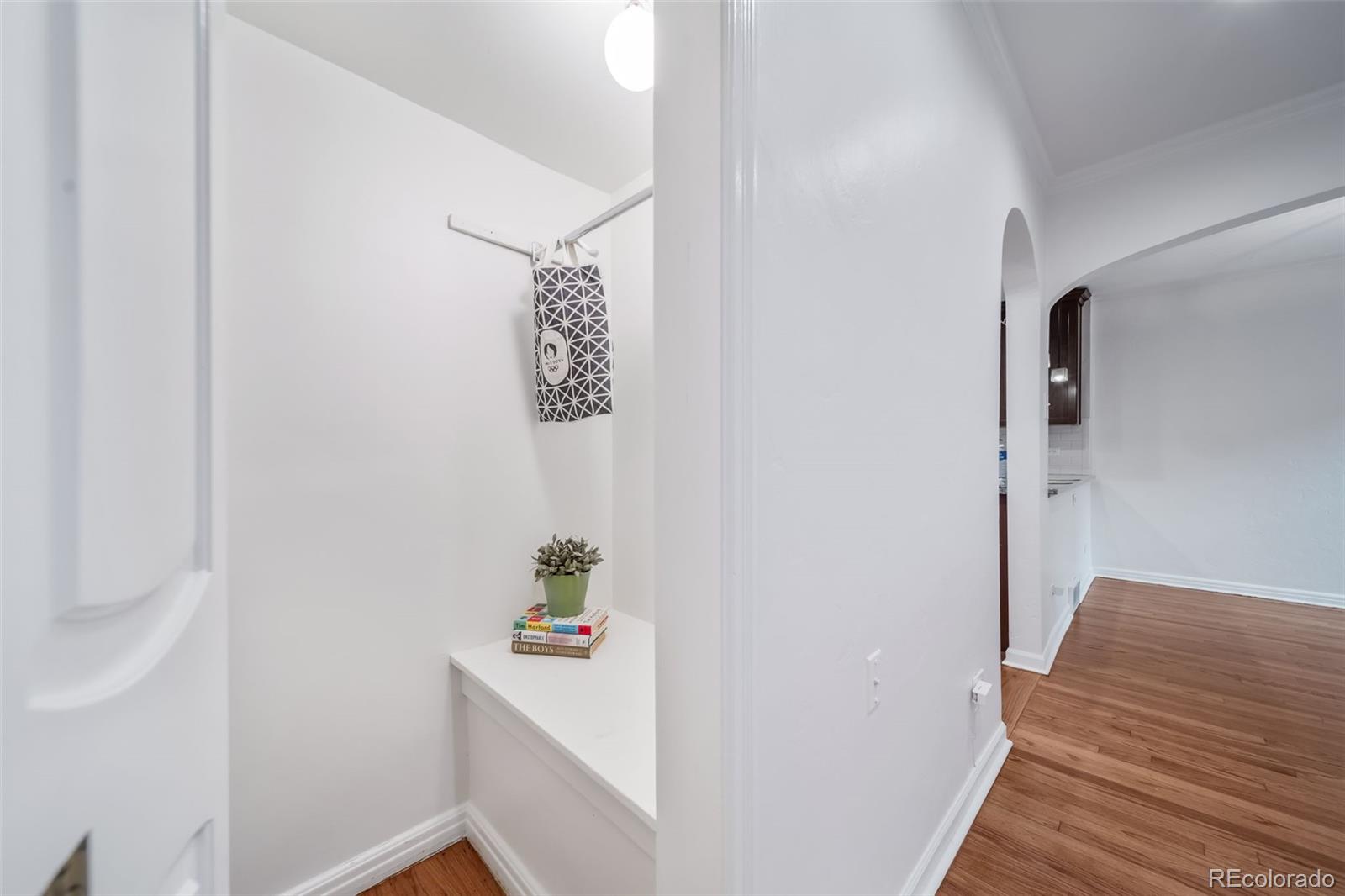 MLS Image #41 for 635  elm street,denver, Colorado