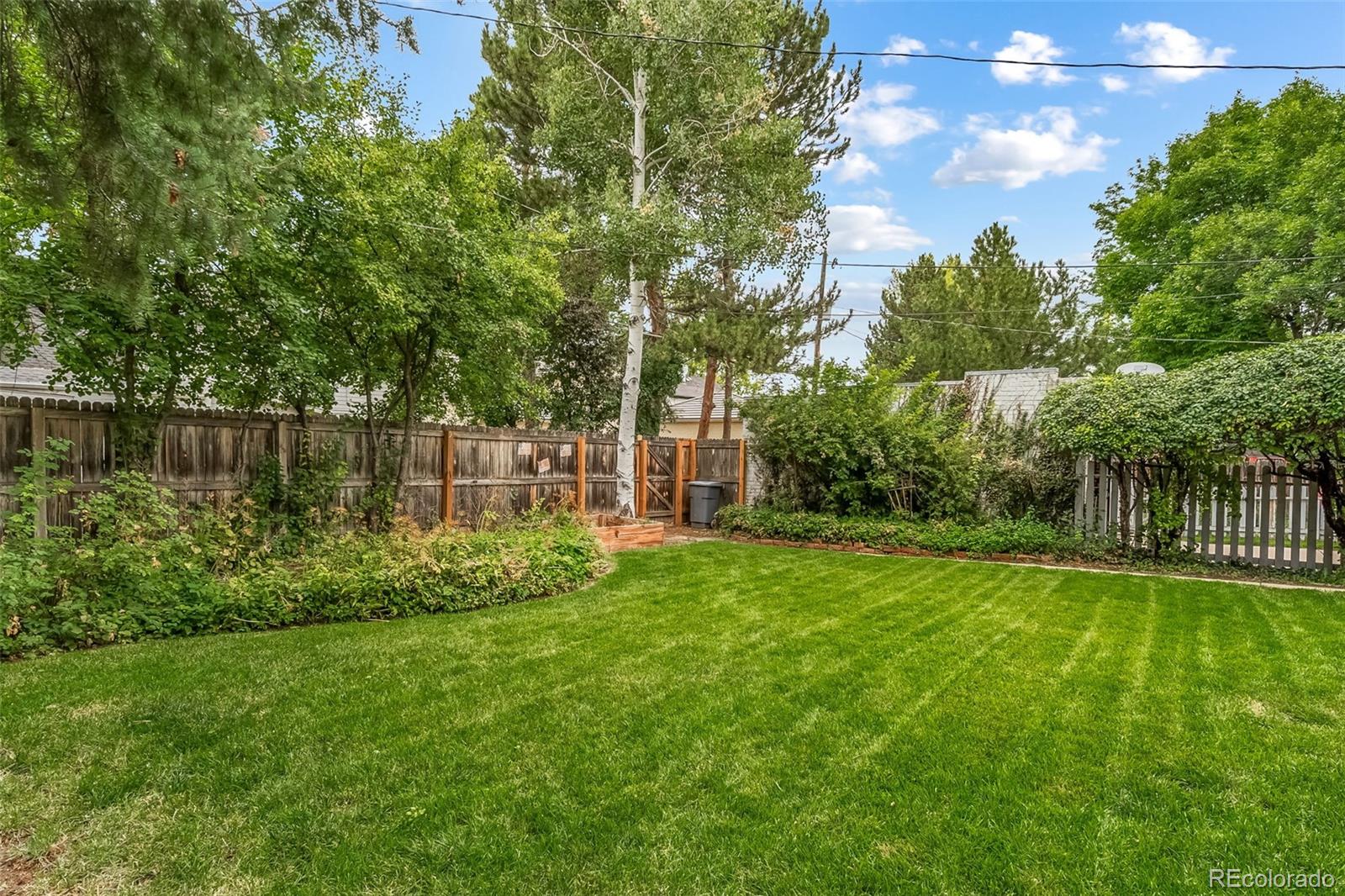 MLS Image #44 for 635  elm street,denver, Colorado