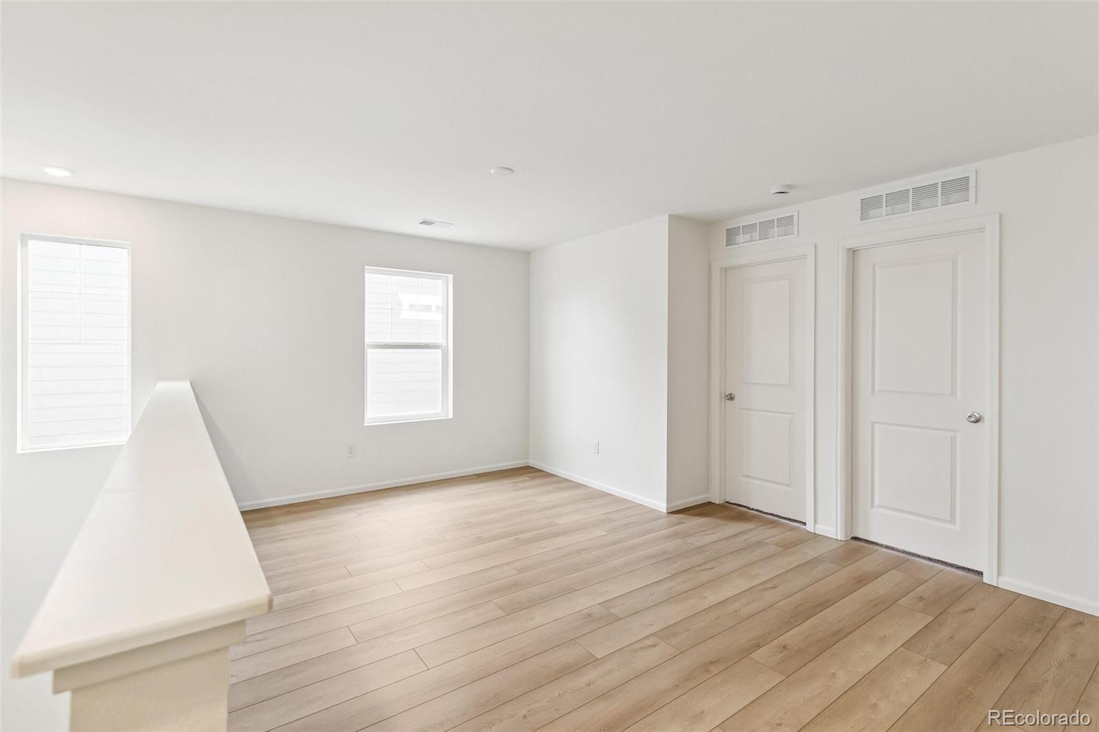 MLS Image #10 for 5780 n killarney way,aurora, Colorado