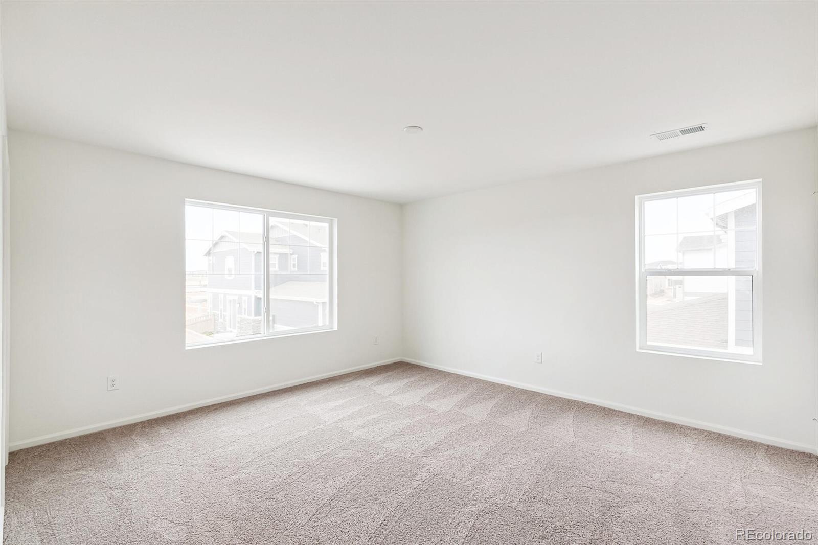 MLS Image #11 for 5780 n killarney way,aurora, Colorado