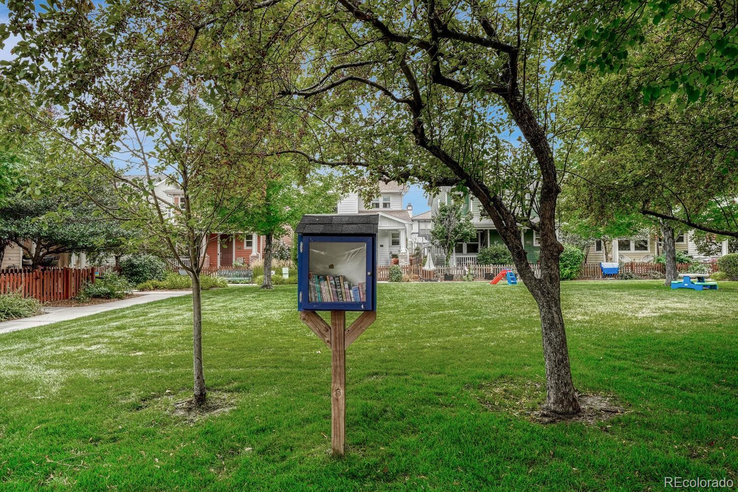 MLS Image #37 for 8929 e 29th place,denver, Colorado