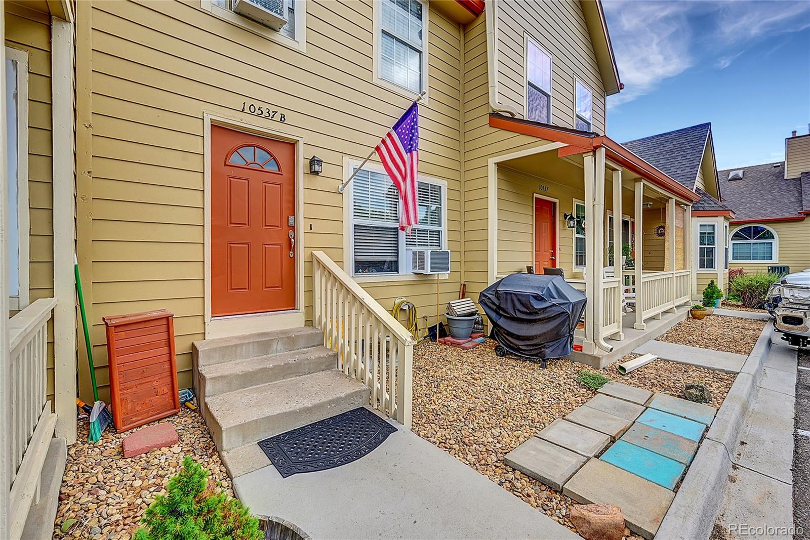 MLS Image #2 for 10537 w maplewood drive b,littleton, Colorado