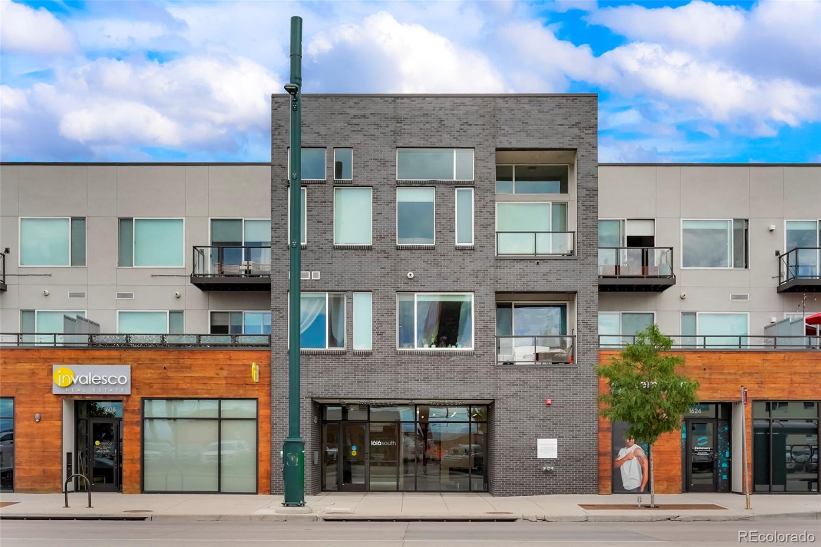 MLS Image #25 for 1616 s broadway  217,denver, Colorado