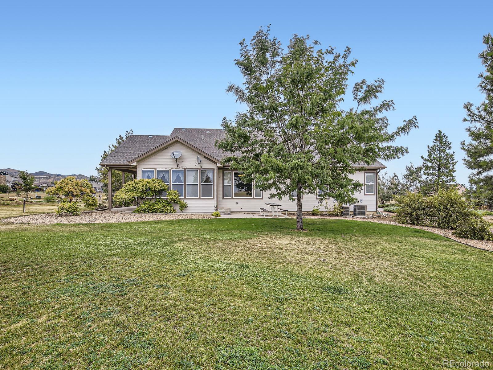 MLS Image #29 for 4974  malibu drive,berthoud, Colorado