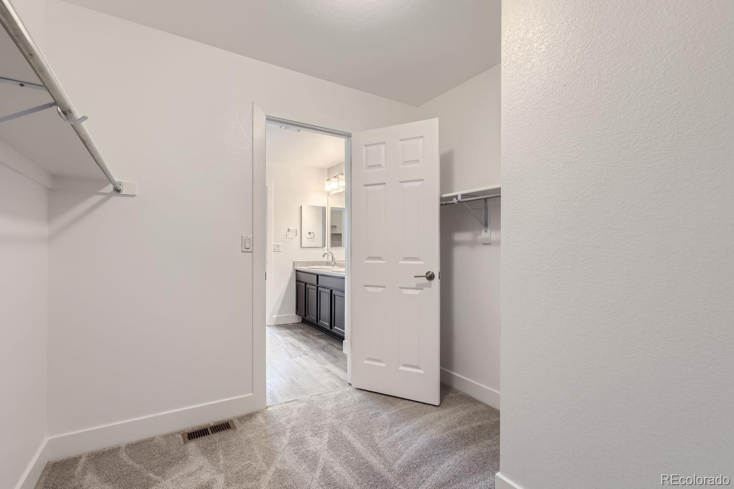 MLS Image #16 for 16063 e warner place,denver, Colorado