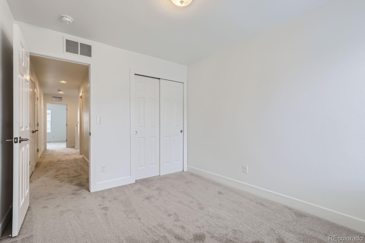 MLS Image #19 for 16063 e warner place,denver, Colorado