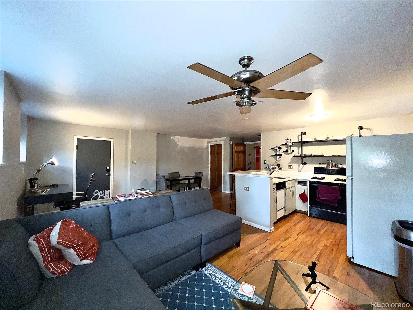 MLS Image #3 for 1275 n clarkson street 16g,denver, Colorado