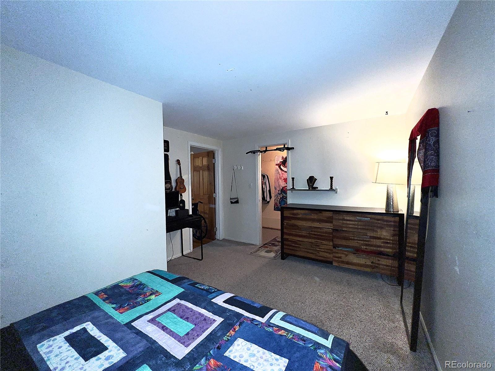 MLS Image #5 for 1275 n clarkson street 16g,denver, Colorado