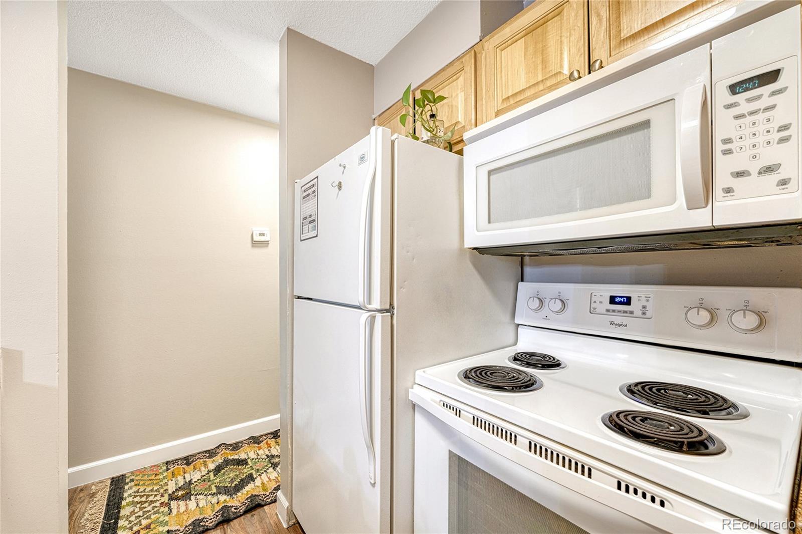 MLS Image #10 for 2231 s vaughn way 305b,aurora, Colorado