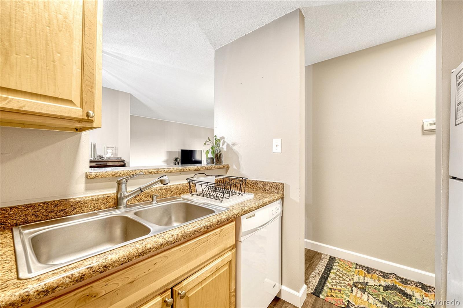 MLS Image #11 for 2231 s vaughn way 305b,aurora, Colorado