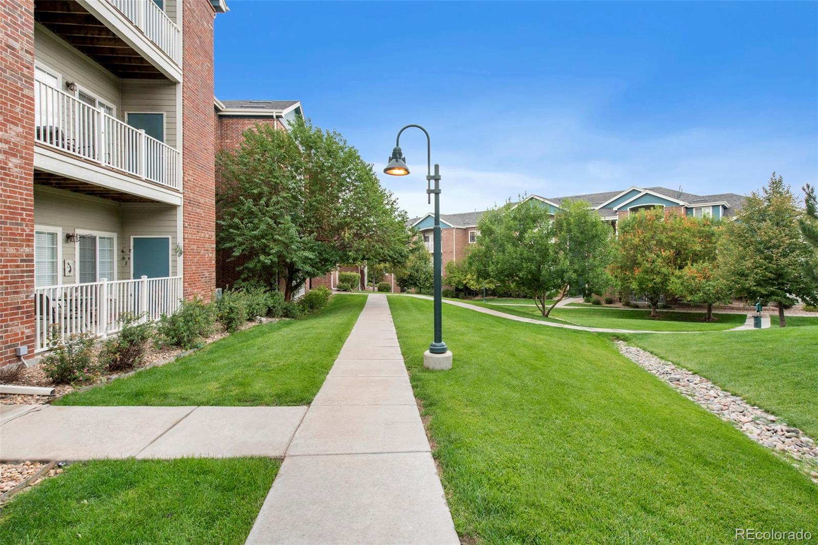 MLS Image #27 for 2705 s danube way,aurora, Colorado