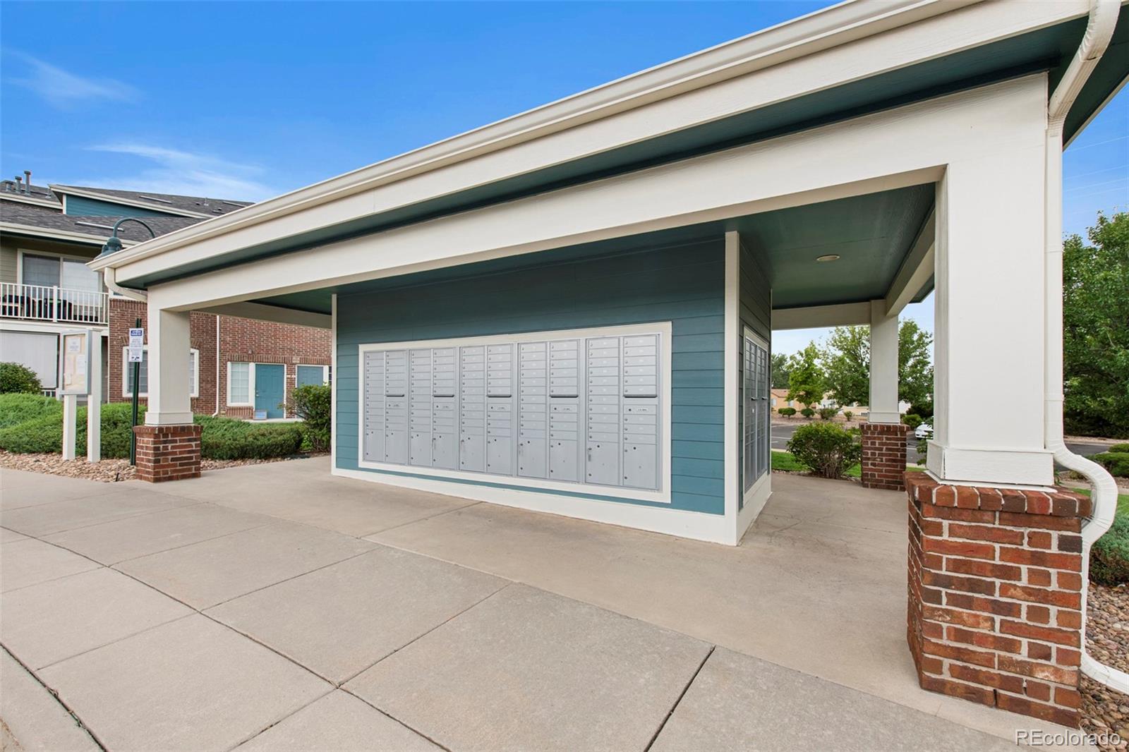 MLS Image #28 for 2705 s danube way,aurora, Colorado