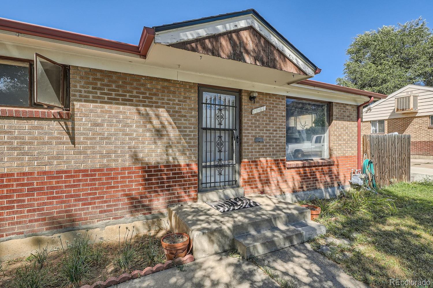 MLS Image #1 for 7061  larsh drive,denver, Colorado