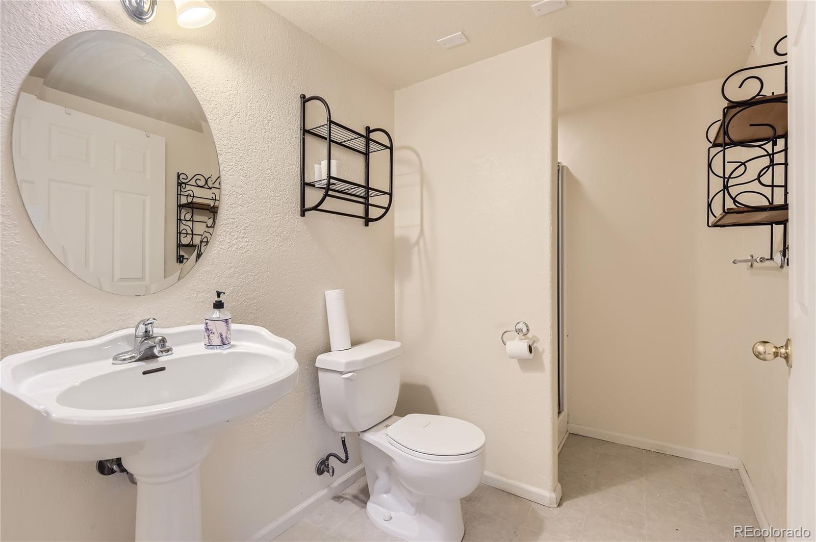 MLS Image #23 for 22321 e lake place,centennial, Colorado