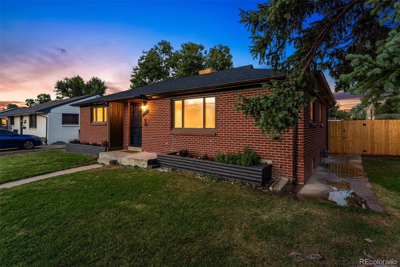 MLS Image #2 for 2340  kenton street,aurora, Colorado