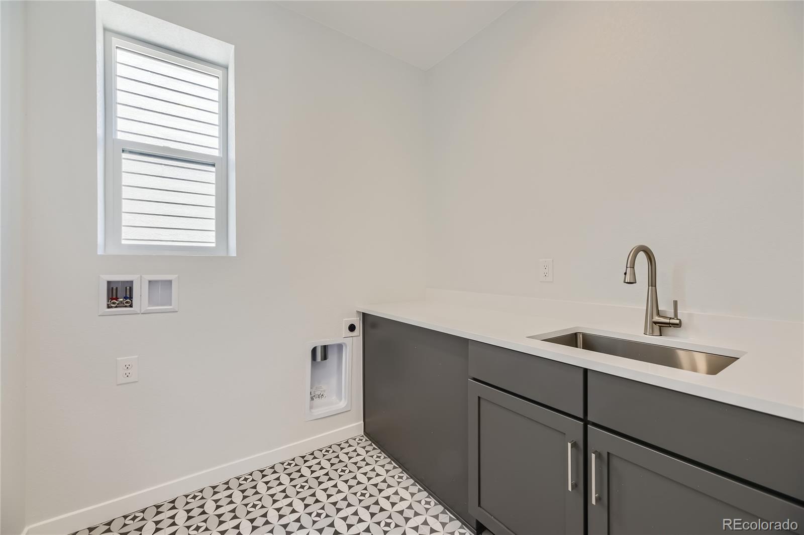 MLS Image #22 for 11077  star fall street,littleton, Colorado