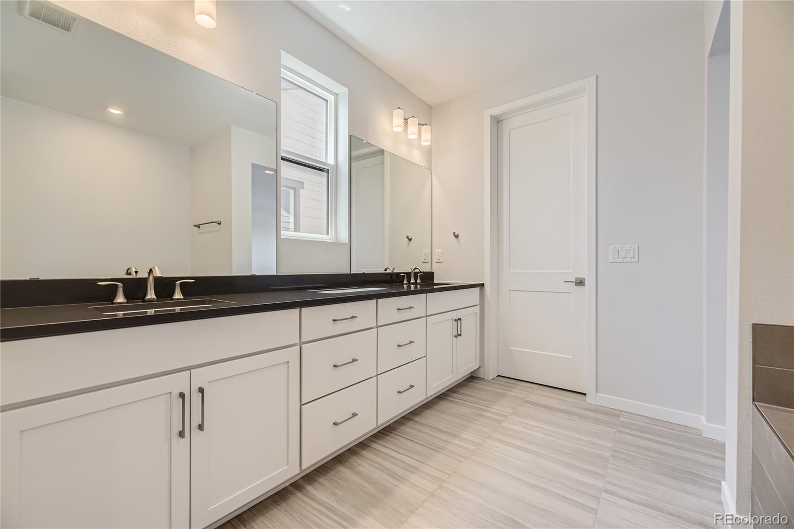 MLS Image #25 for 11077  star fall street,littleton, Colorado