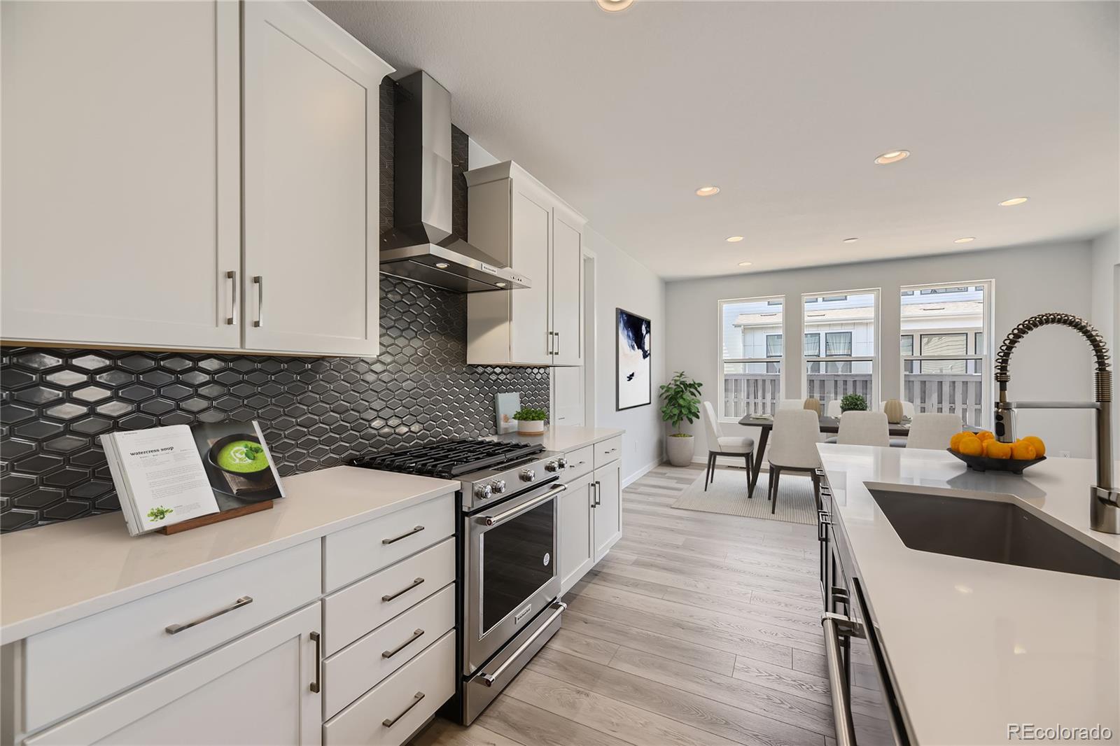 MLS Image #7 for 11077  star fall street,littleton, Colorado