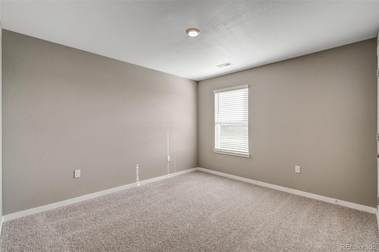 MLS Image #28 for 15906  syracuse street,thornton, Colorado