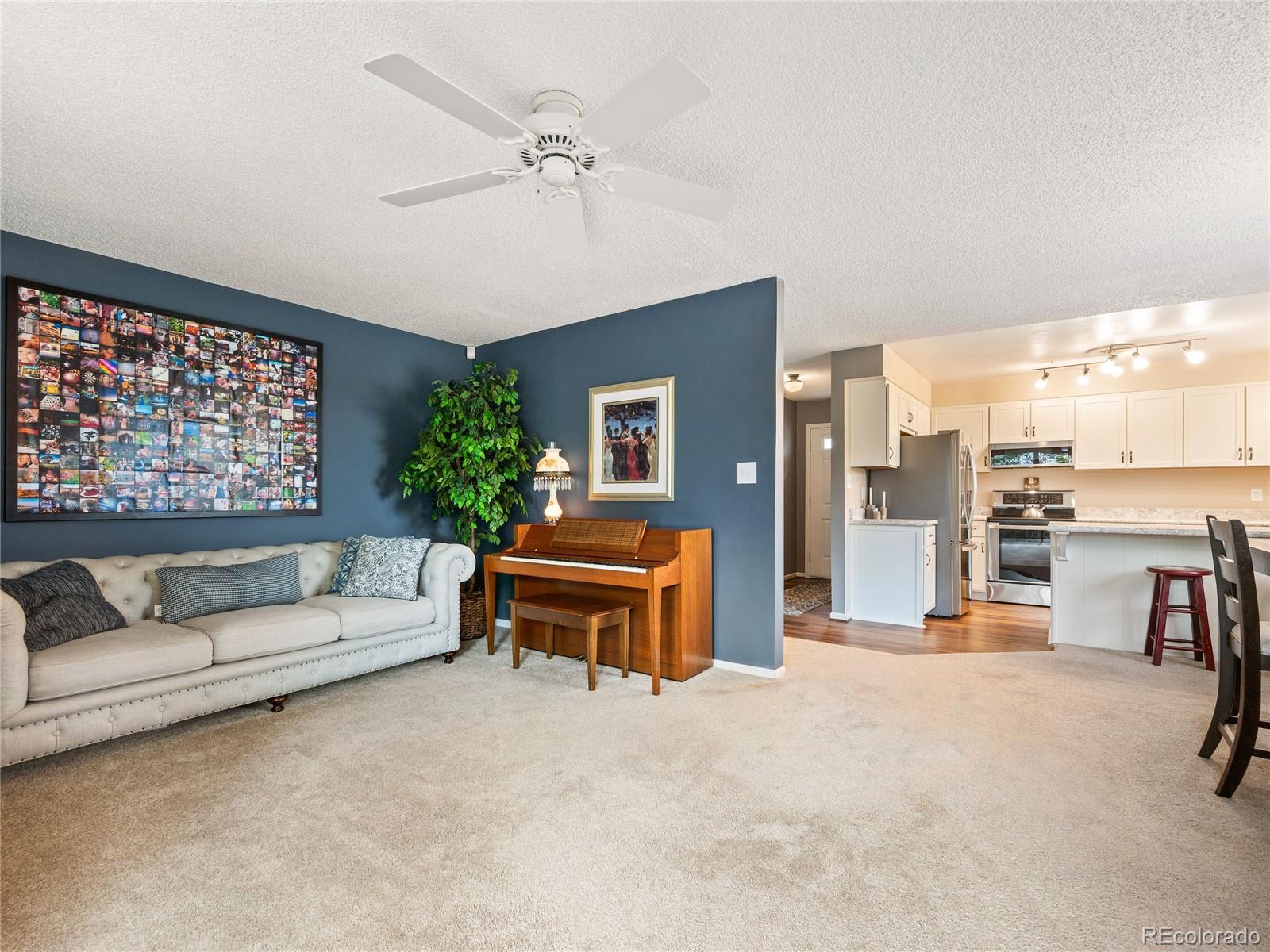 MLS Image #10 for 521 w crestline circle 10a3,littleton, Colorado