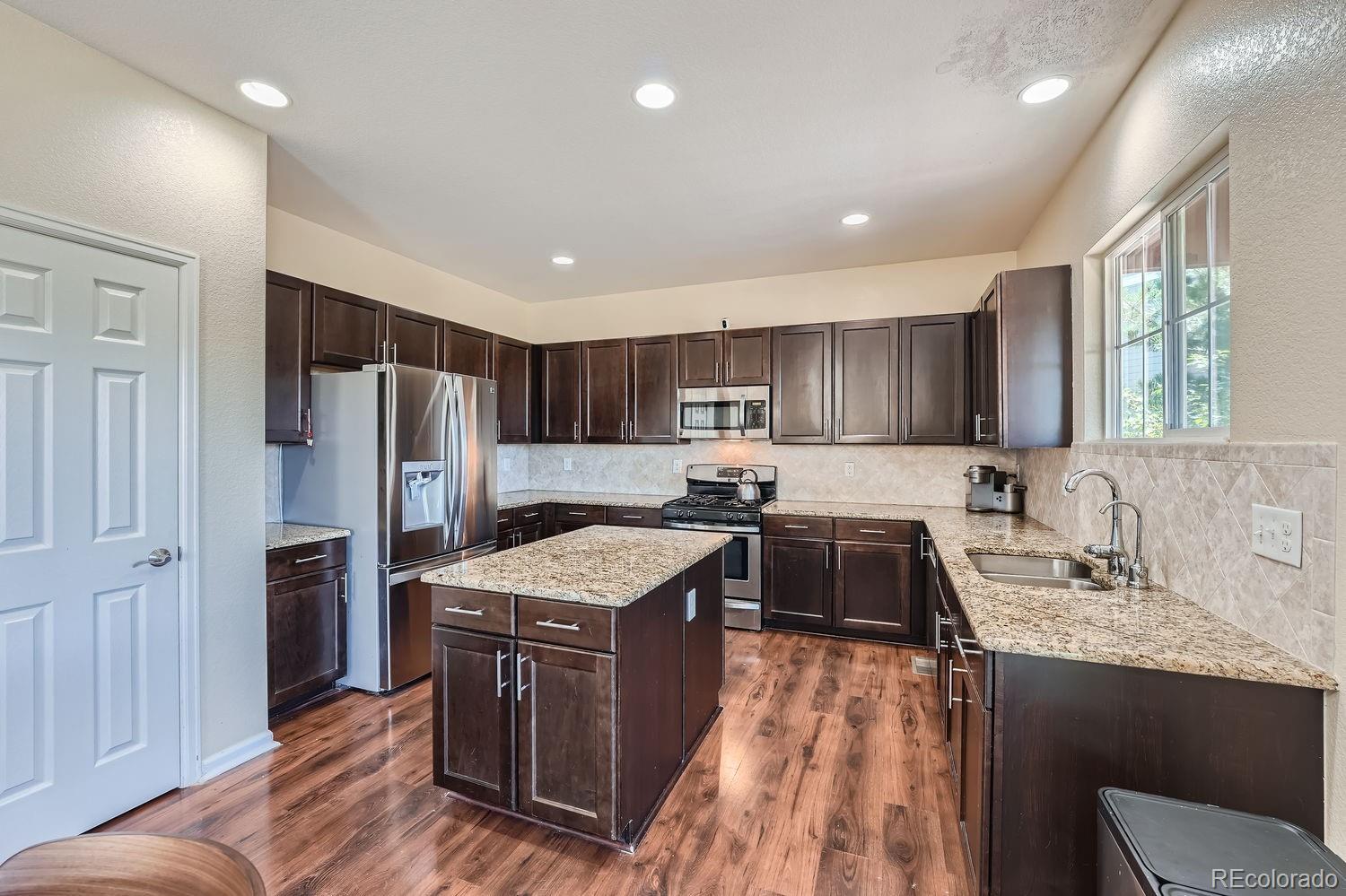 MLS Image #8 for 22066 e pennwood circle,centennial, Colorado