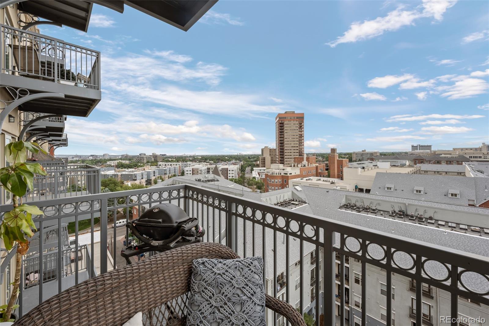 MLS Image #35 for 1950 n logan street,denver, Colorado