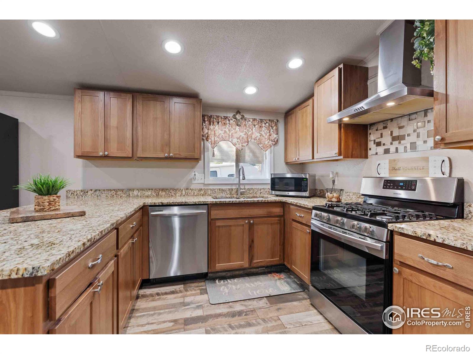 MLS Image #11 for 4501  casa grande drive,greeley, Colorado