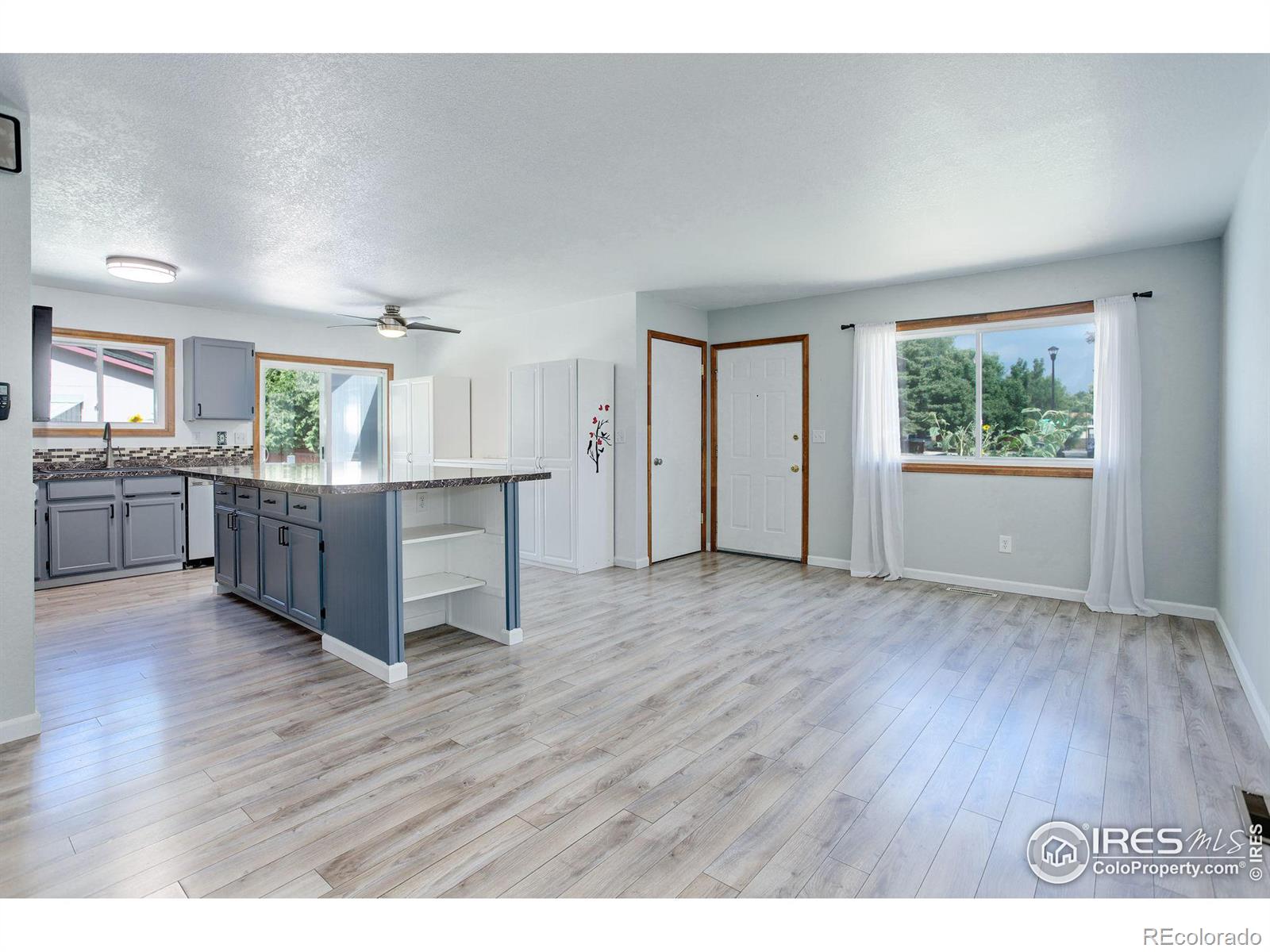 MLS Image #10 for 819  woodland way,fort collins, Colorado