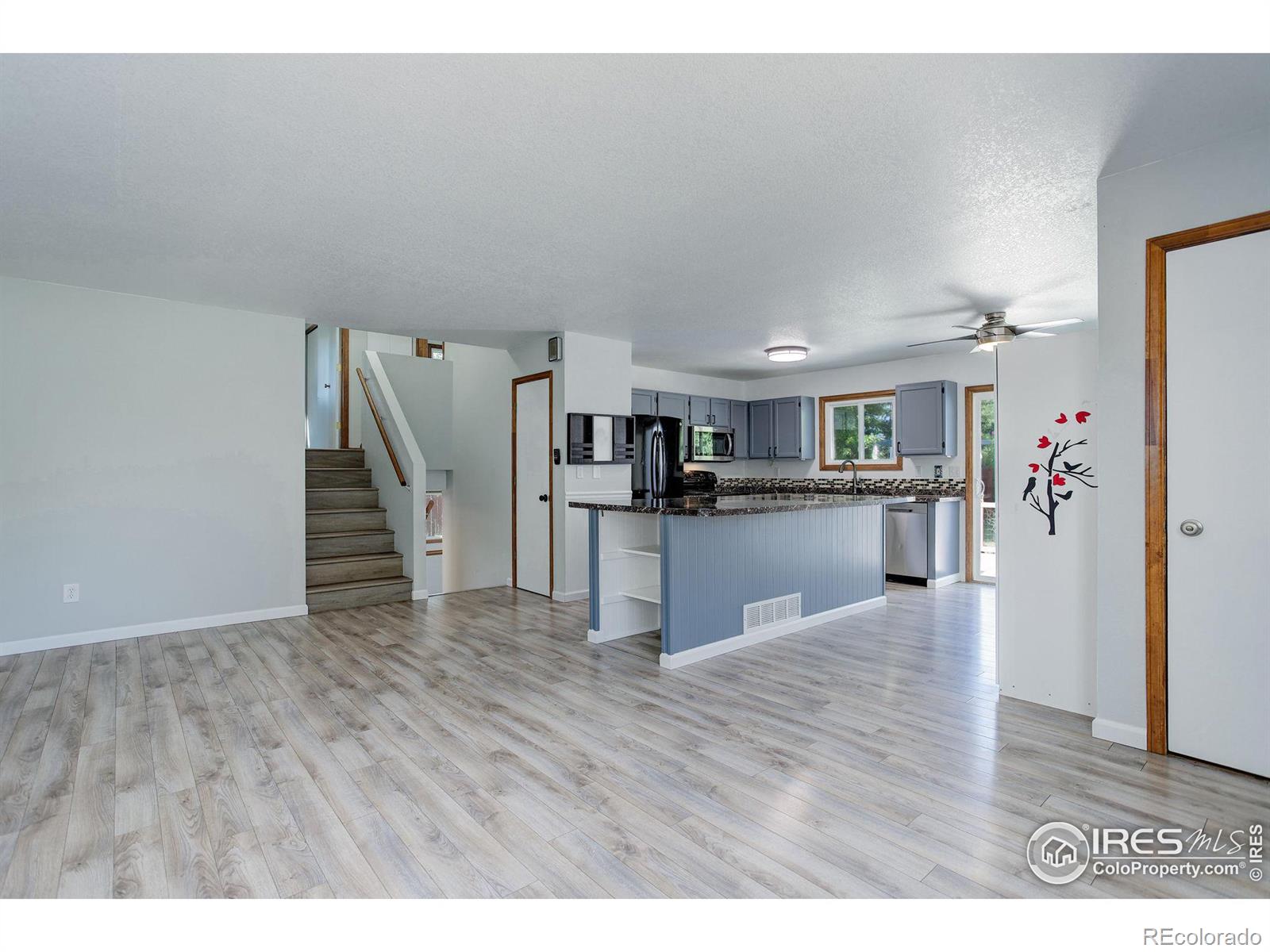 MLS Image #9 for 819  woodland way,fort collins, Colorado