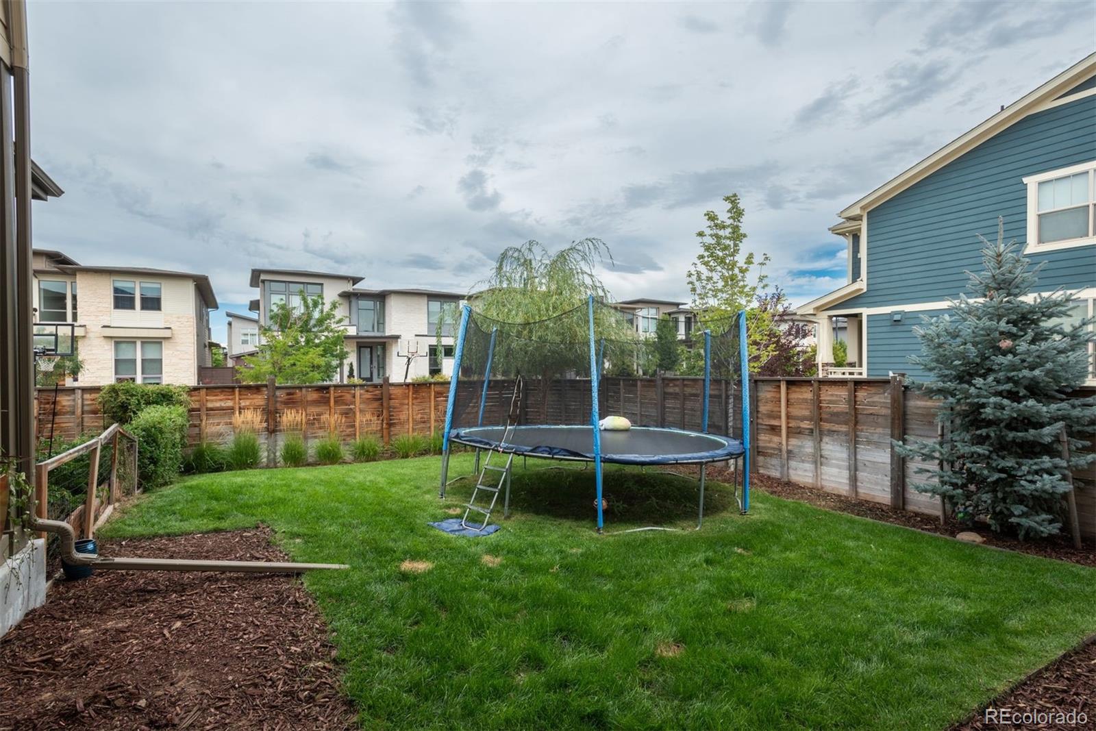 MLS Image #41 for 5866  boston court,denver, Colorado