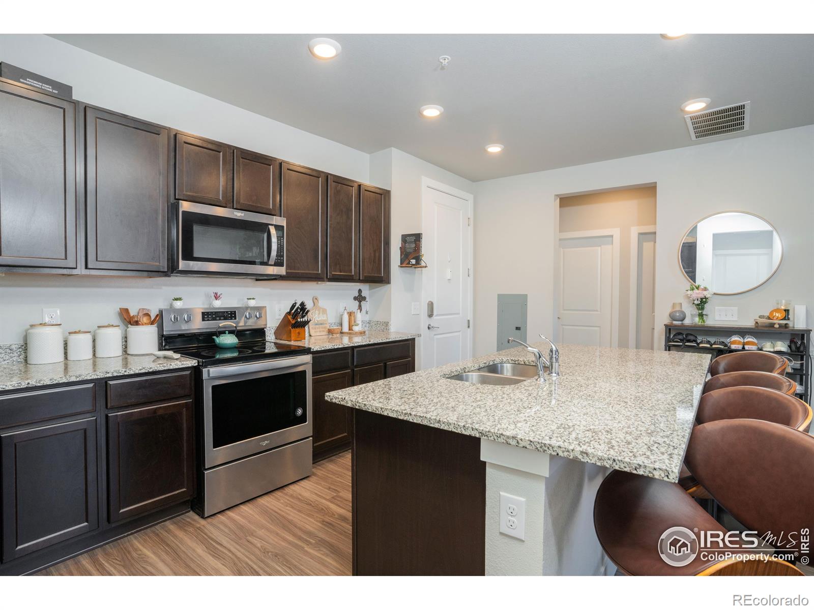 MLS Image #5 for 14341 e tennessee avenue,aurora, Colorado