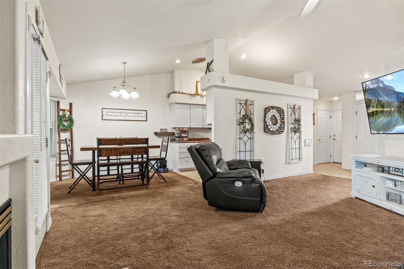 MLS Image #4 for 41 s fairknoll place,pueblo west, Colorado