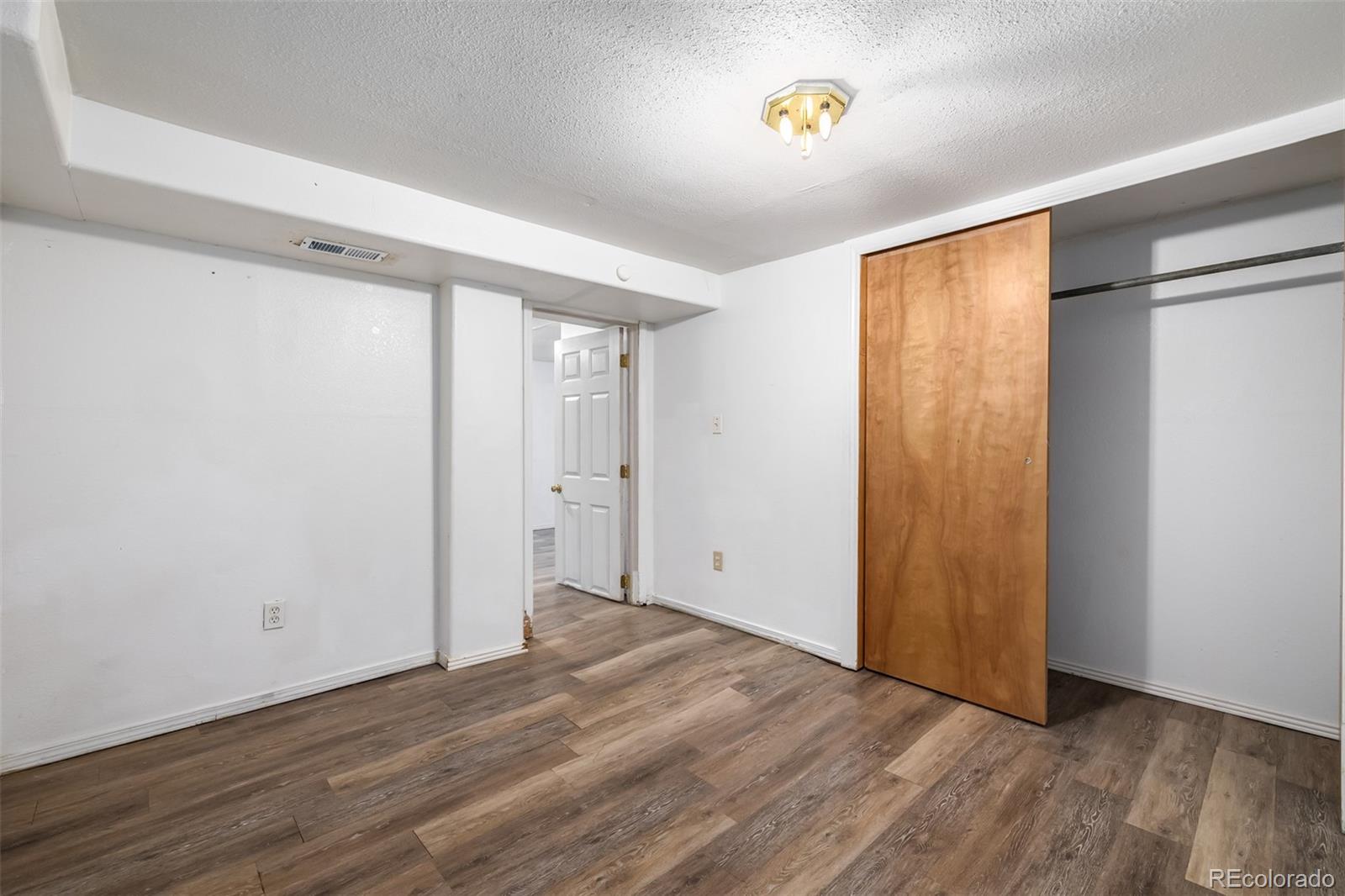 MLS Image #27 for 1610 s shoshone street,denver, Colorado