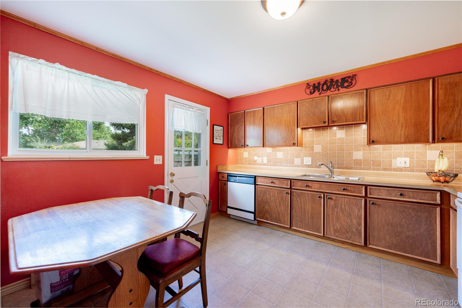 MLS Image #13 for 7208 s ulster street,centennial, Colorado