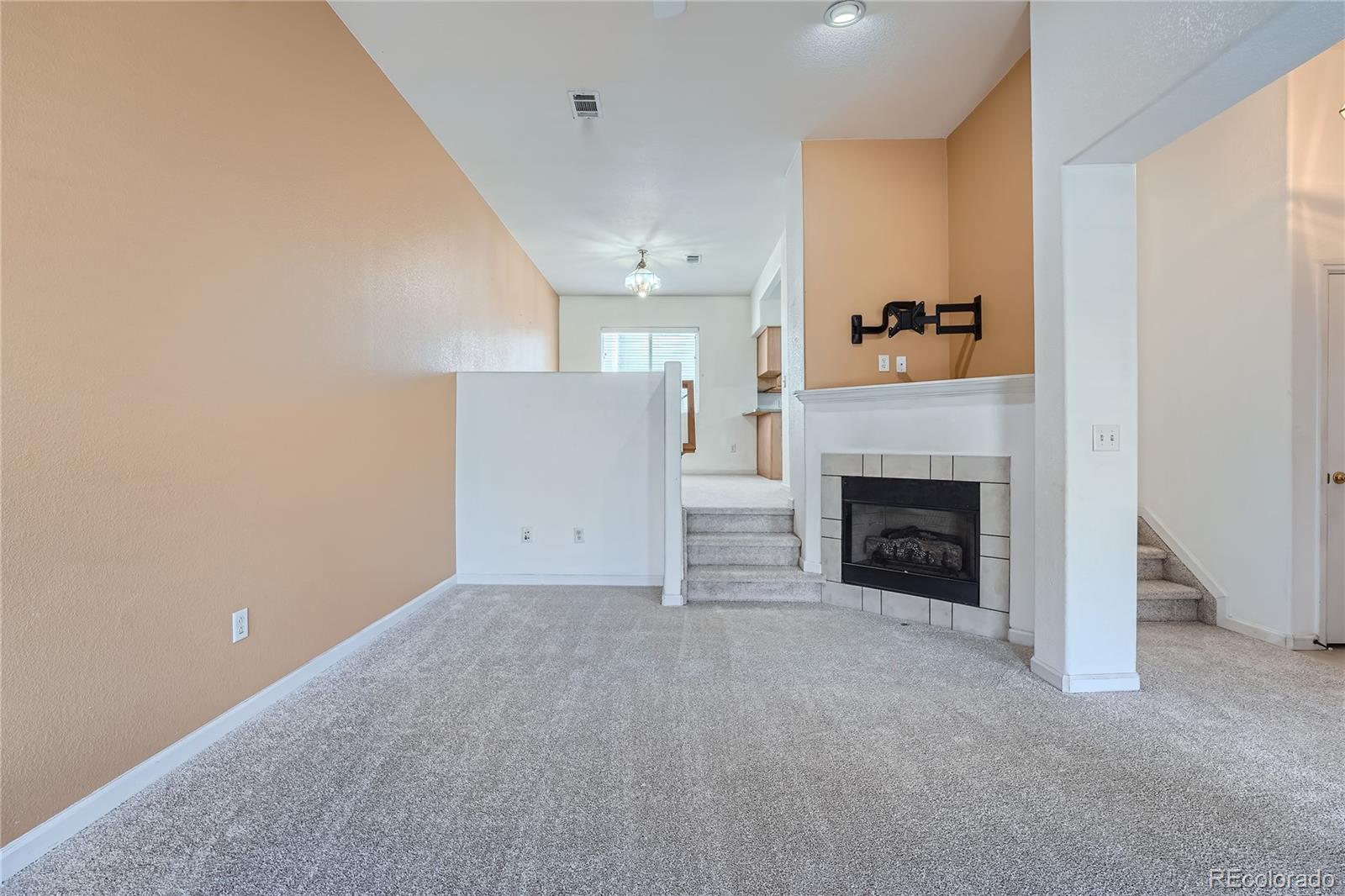 MLS Image #6 for 11250  florence street 12g,commerce city, Colorado