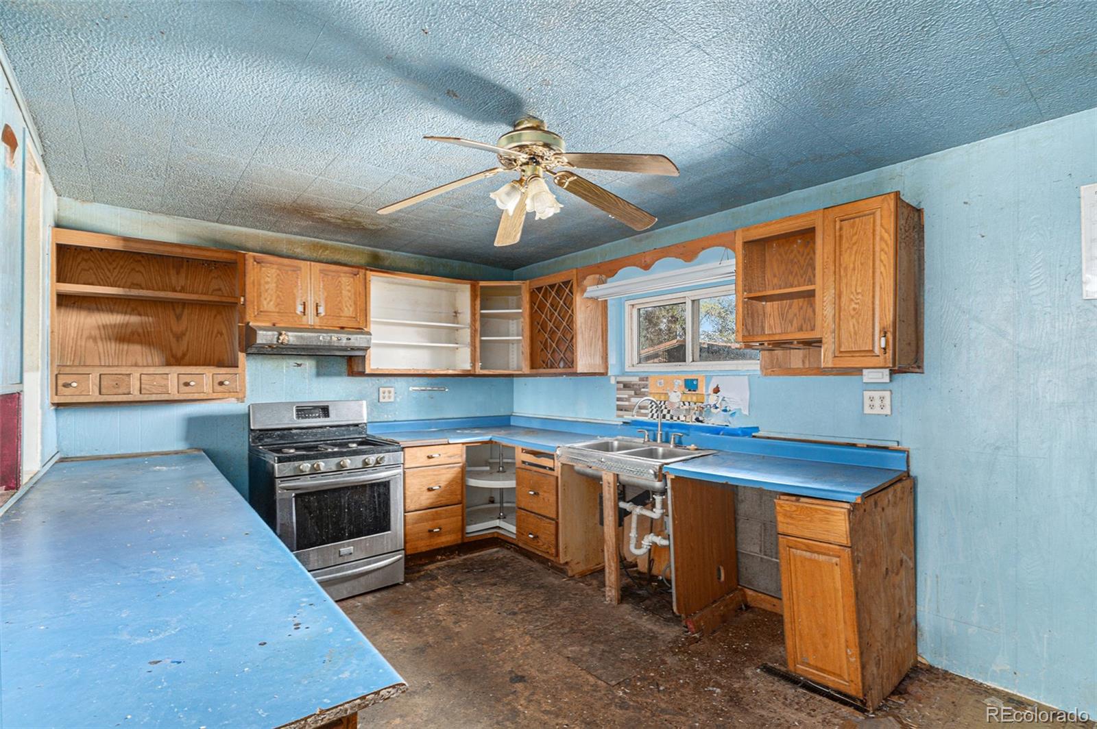 MLS Image #11 for 209  james street,avondale, Colorado