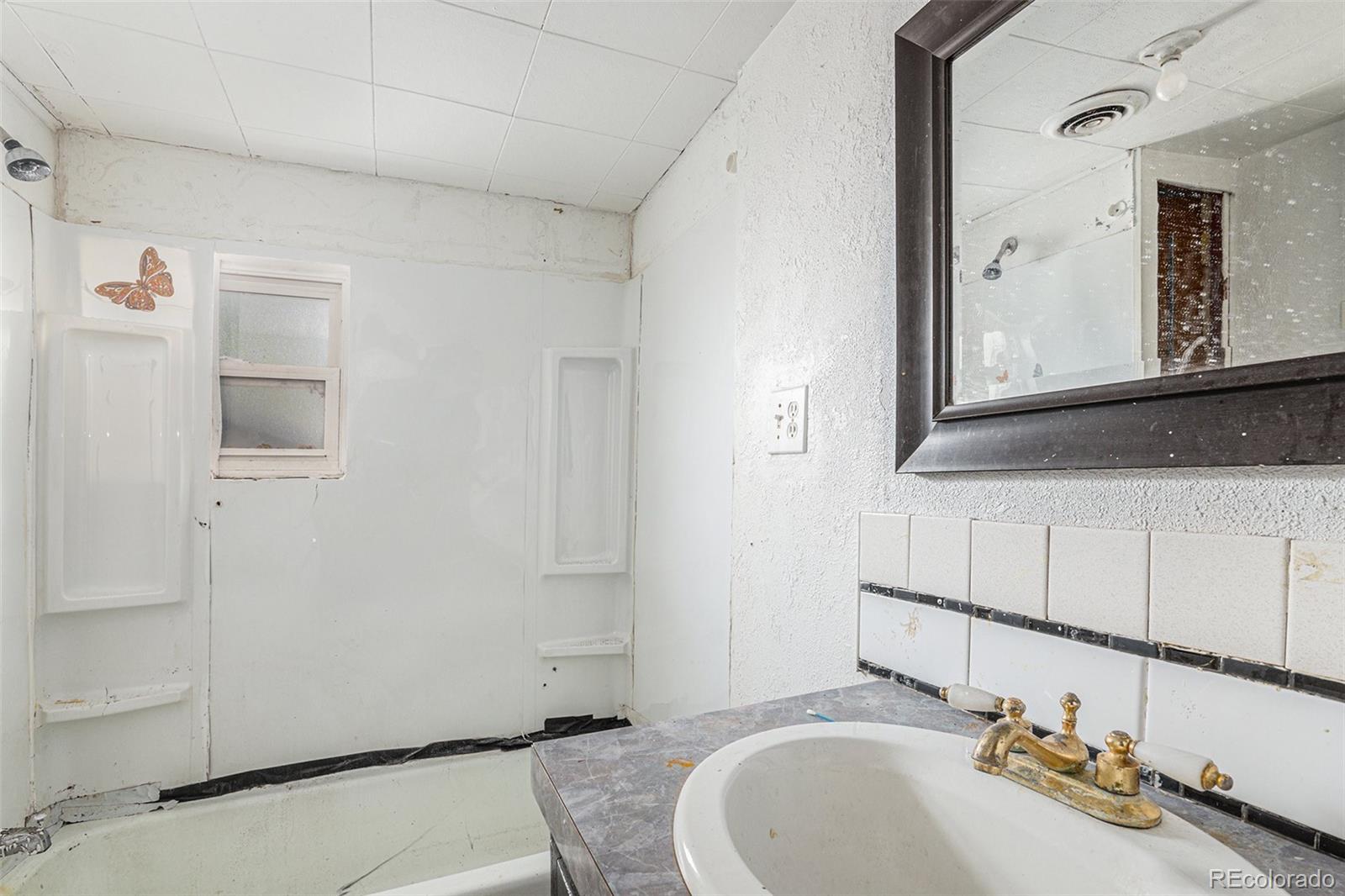 MLS Image #18 for 209  james street,avondale, Colorado